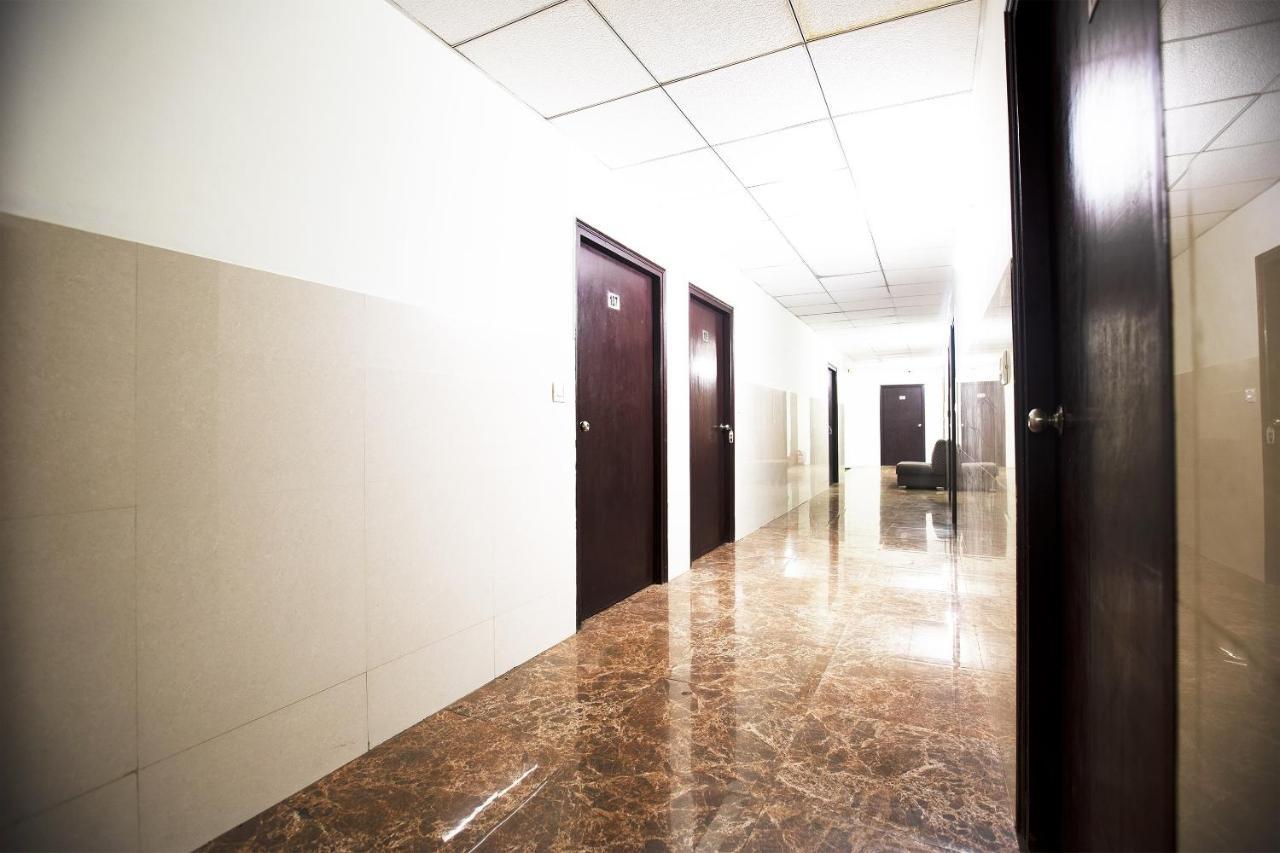 Oyo 44174 Hotel Mid Town Prime Harthala Εξωτερικό φωτογραφία